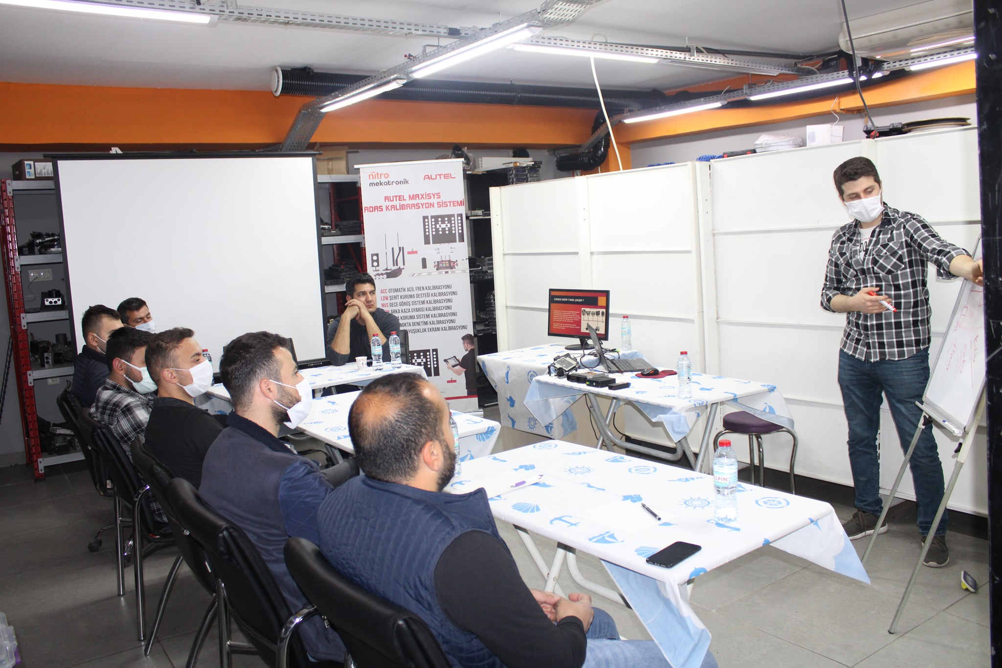 Nitro Mekatronik Oto Elektronik ve Beyin Tamir Kursları Devam Ediyor! Nitro Mekatronik Oto Elektronik ve Beyin Tamir Kursları Devam Ediyor!